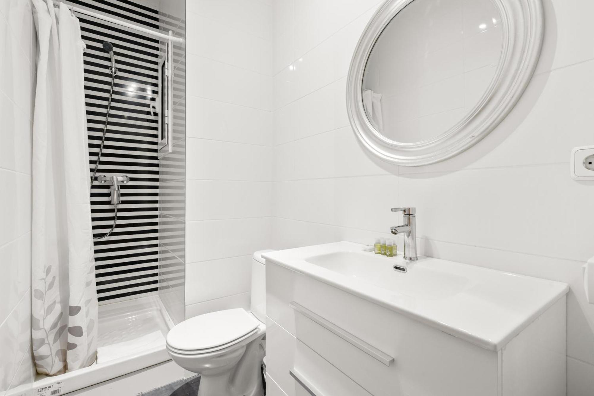 Fridays Flats Spacious 4Br Family Retreat Barcelona Eksteriør billede