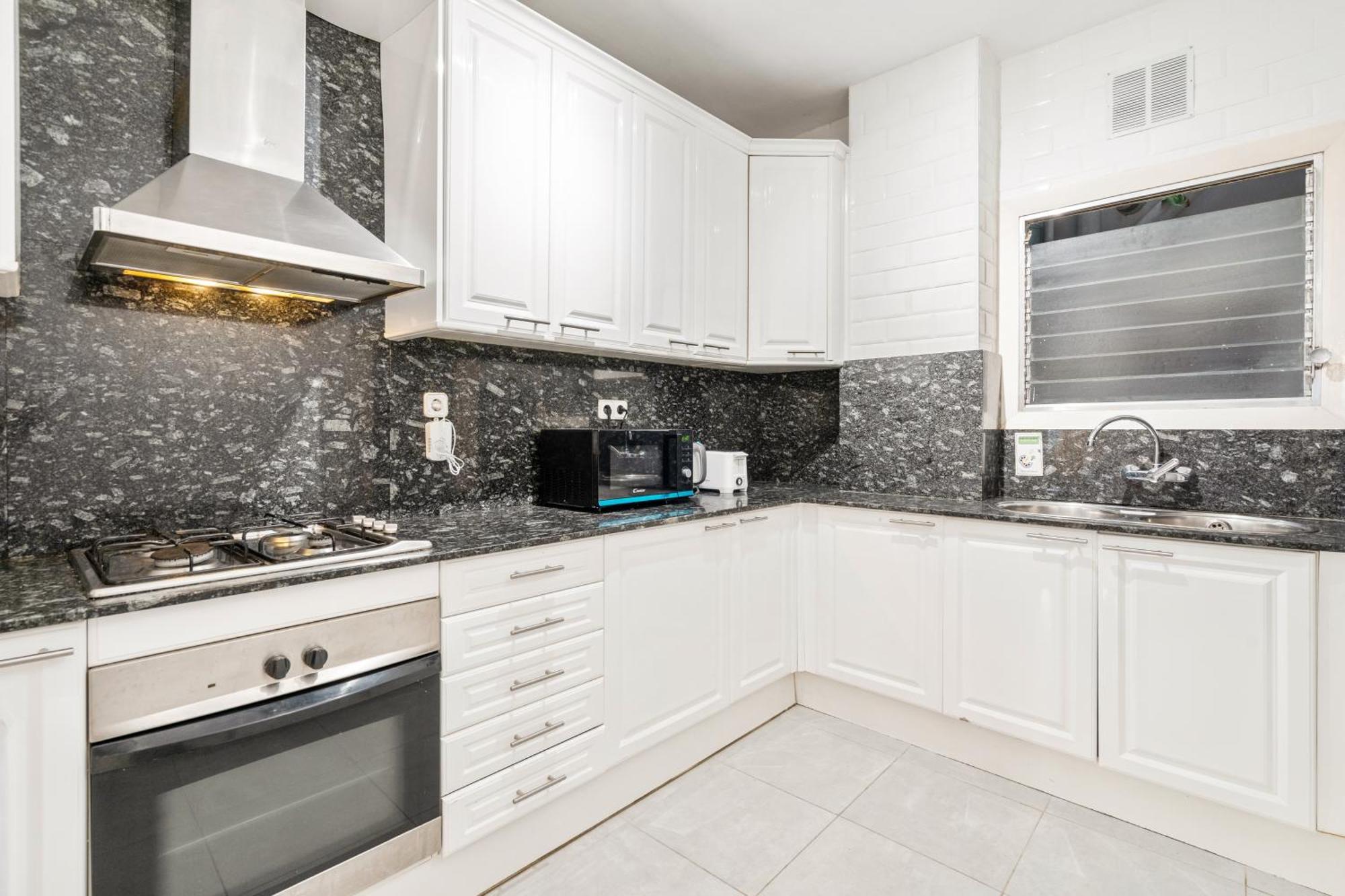 Fridays Flats Spacious 4Br Family Retreat Barcelona Eksteriør billede