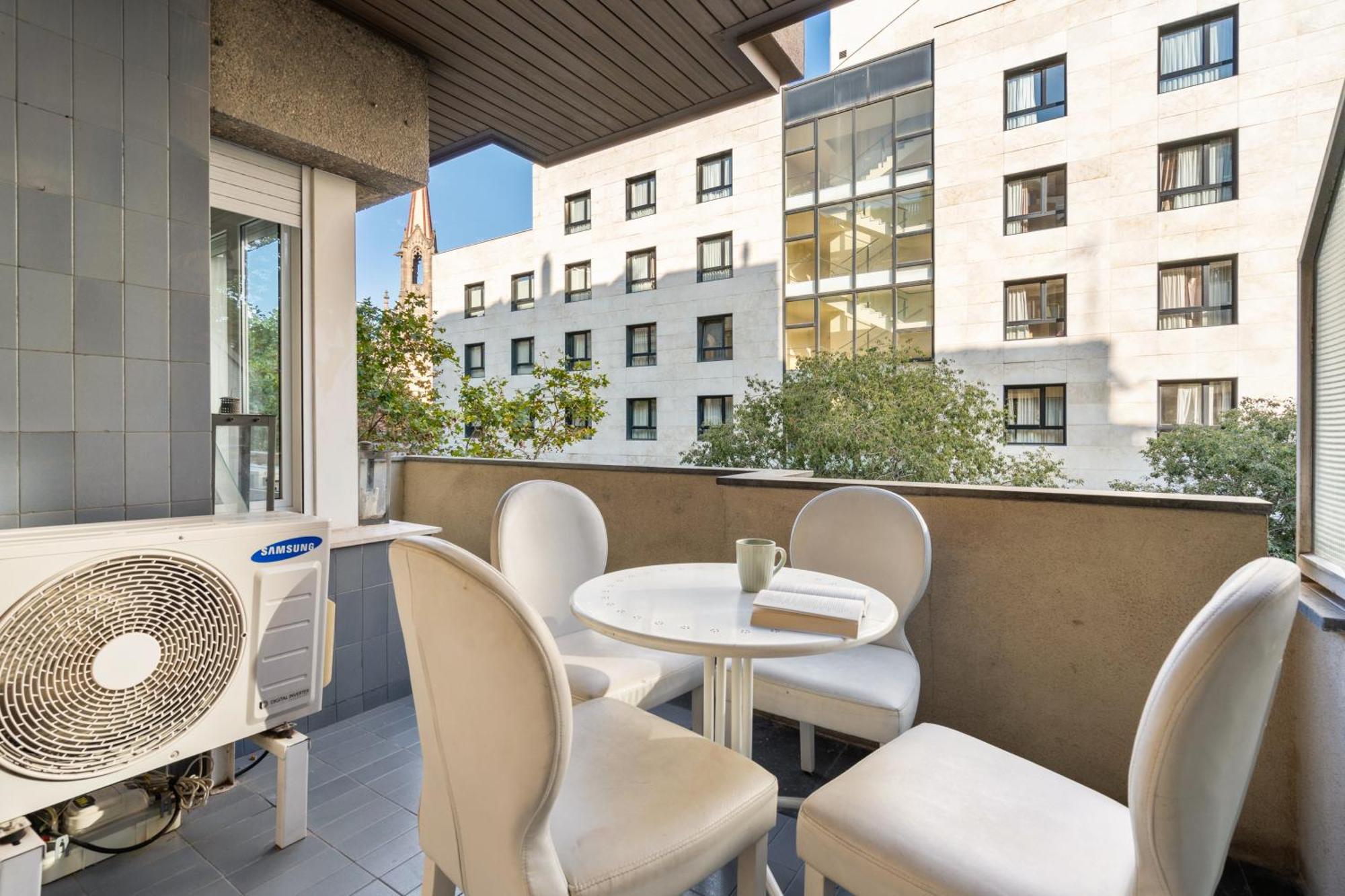 Fridays Flats Spacious 4Br Family Retreat Barcelona Eksteriør billede